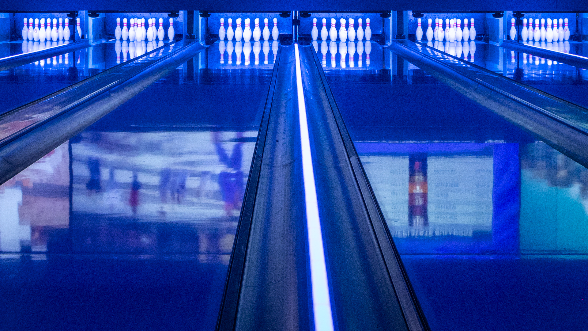 Early bird bowling photo showing general lanes